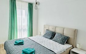 Majo Aparthotel
